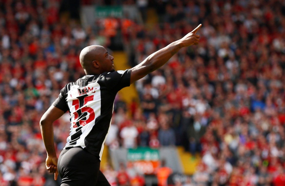 Howey claims a deal to bring Willems to Newcastle can be done