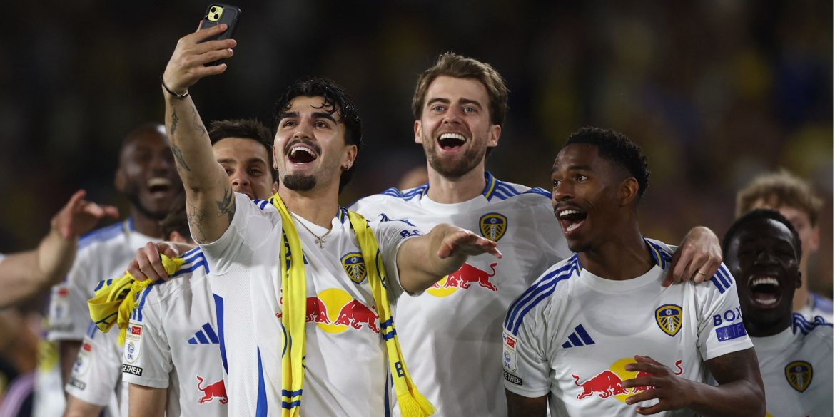 Leeds make contact to sign free agent star who scored 23 goals this season