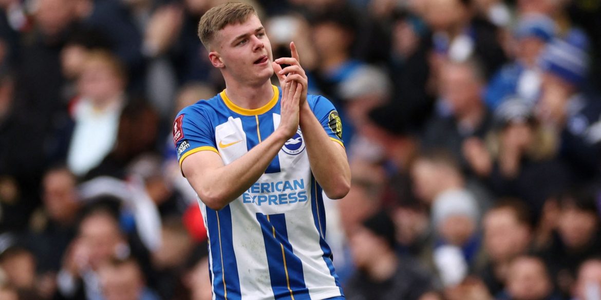 Sky Sports: West Ham also close to signing teenage forward after Ferguson